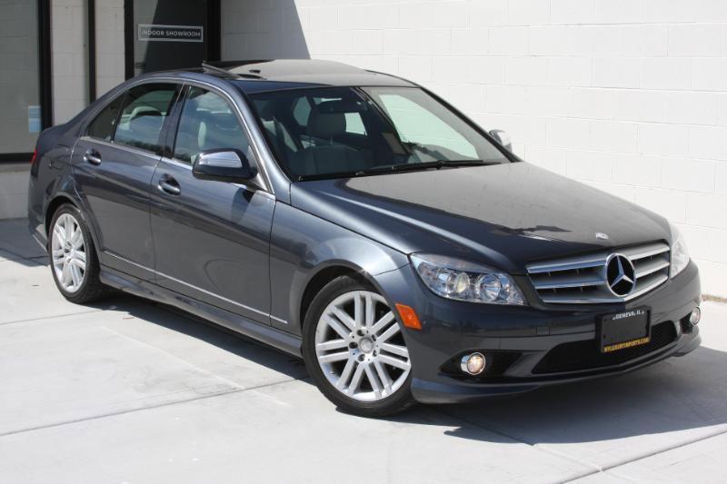 Used 2009 Mercedes-Benz C 300 Sport image 4