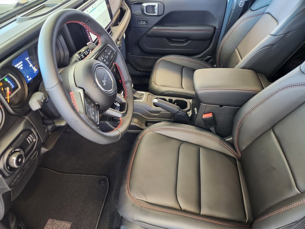 New 2026 Jeep Wrangler Unlimited Rubicon 392 image 7