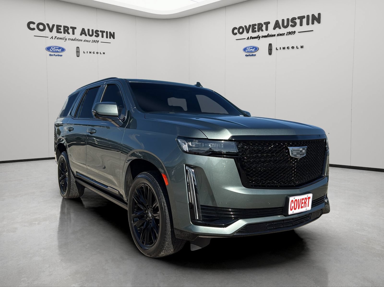 Used 2024 Cadillac Escalade Sport Platinum AWD/4WD image 7