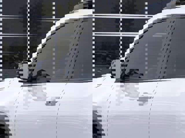 New 2026 Chevrolet Equinox LT w/ Convenience Package II image 12