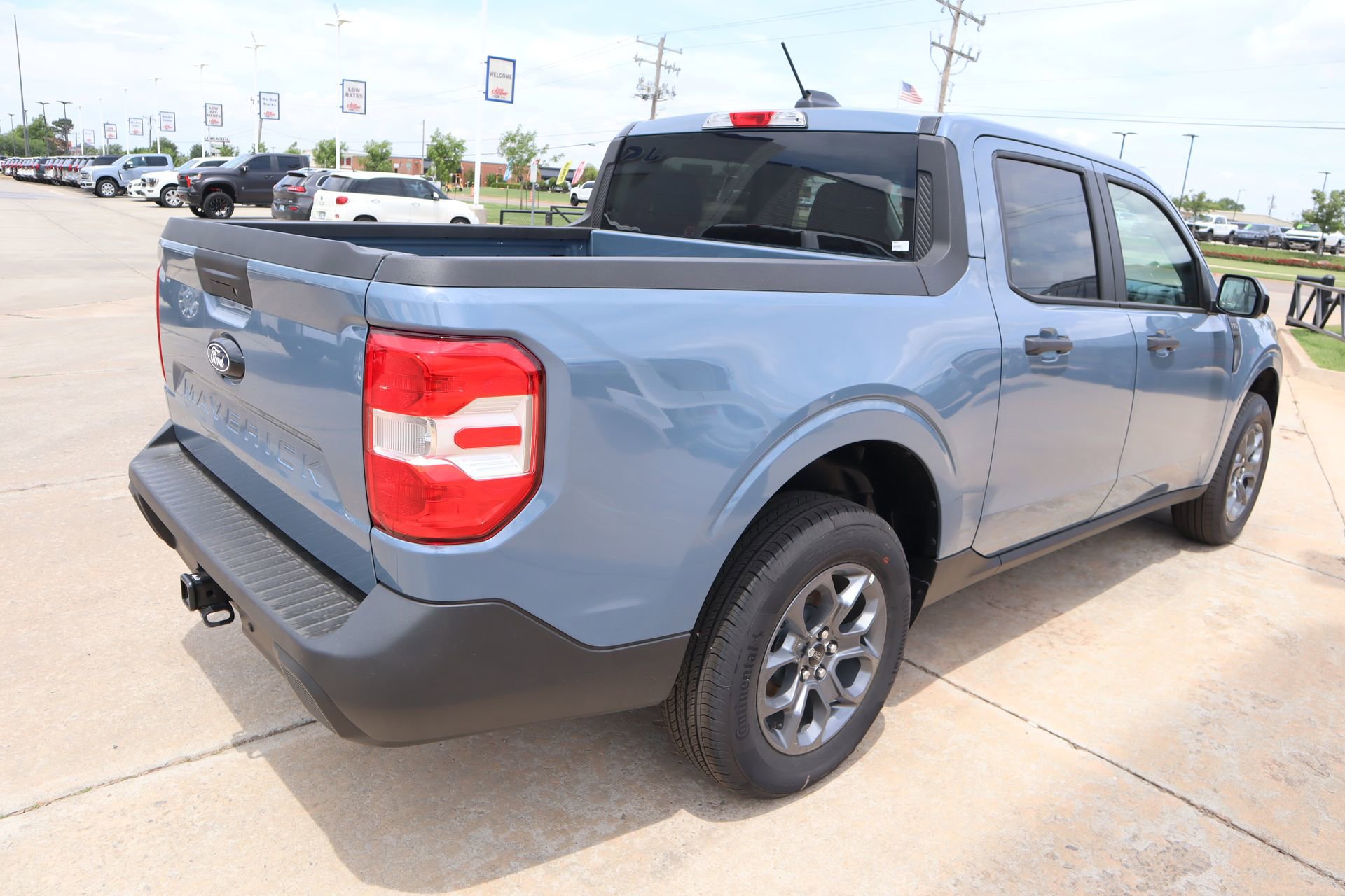 New 2026 Ford Maverick XLT w/ XLT Luxury Package FWD image 21