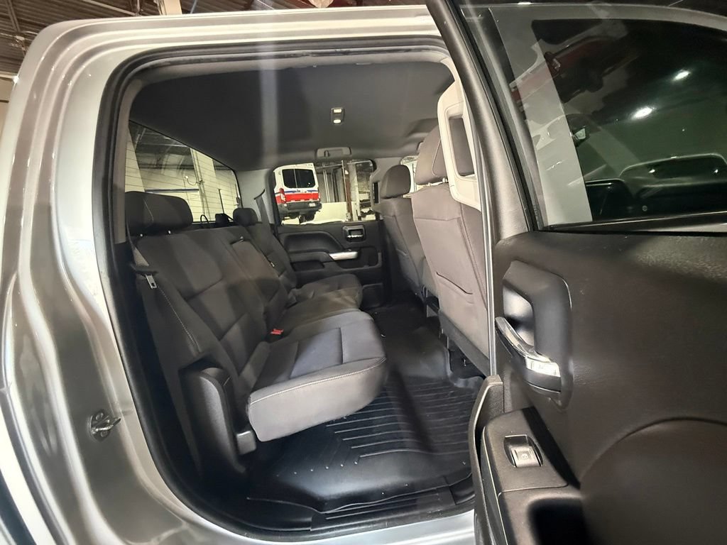 Used 2019 Chevrolet Silverado 2500 LT w/ LT Convenience Package AWD/4WD image 32