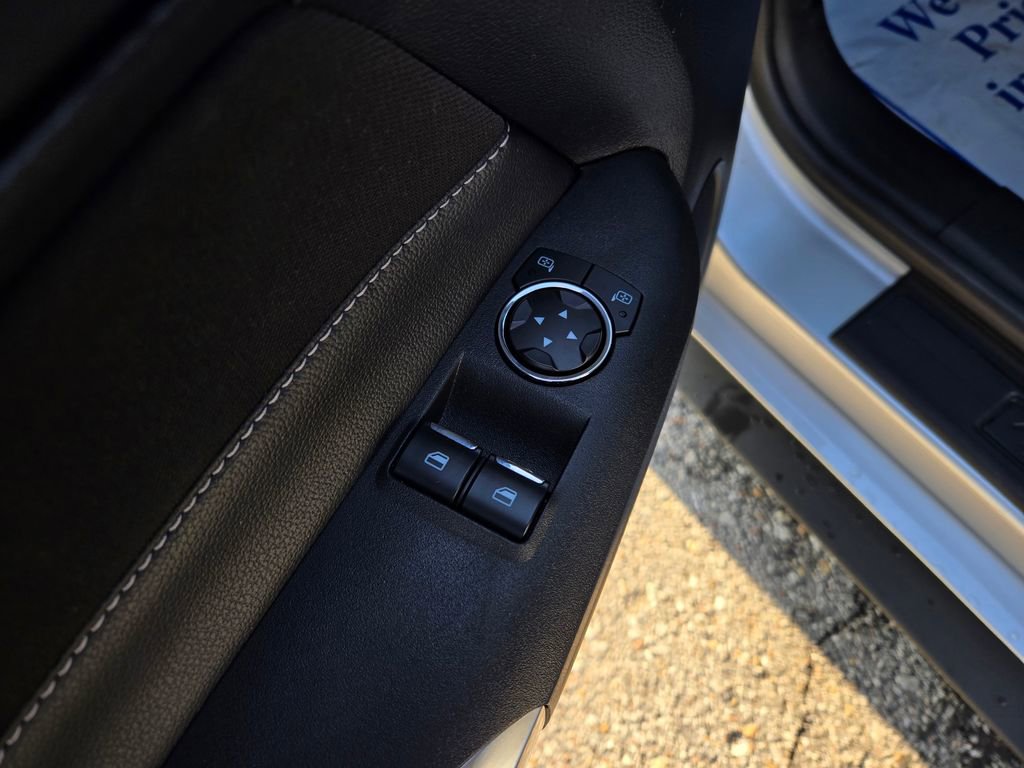 Used 2019 Ford Mustang GT w/ Black Accent Package RWD image 13