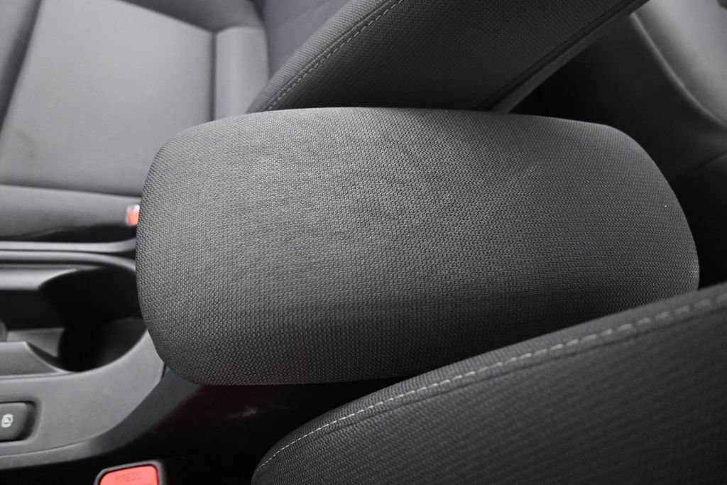 Used 2023 Toyota Corolla LE FWD image 32