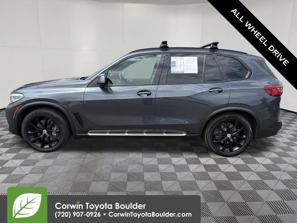 Used 2019 BMW X5 xDrive50i w/ Parking Assistance Package AWD/4WD image 4