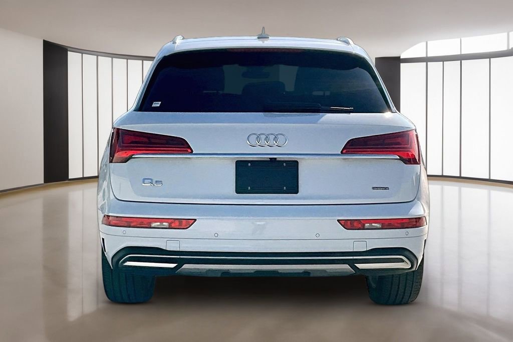 Used 2021 Audi Q5 Prestige w/ Prestige Package image 5