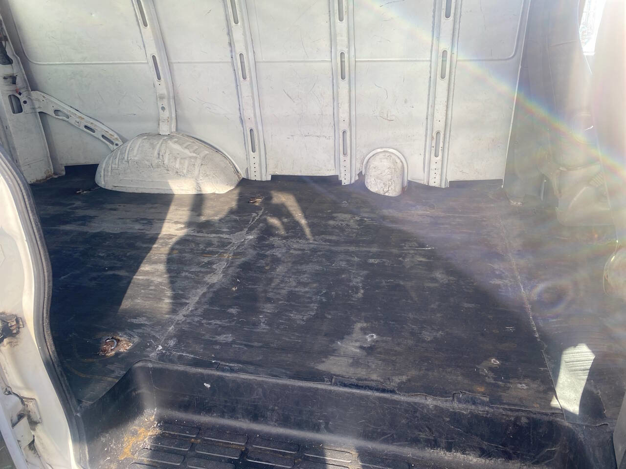 Used 2017 Chevrolet Express 2500 image 11