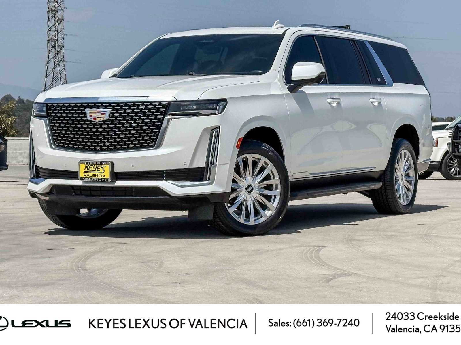 Used 2022 Cadillac Escalade ESV Premium Luxury AWD/4WD image 1