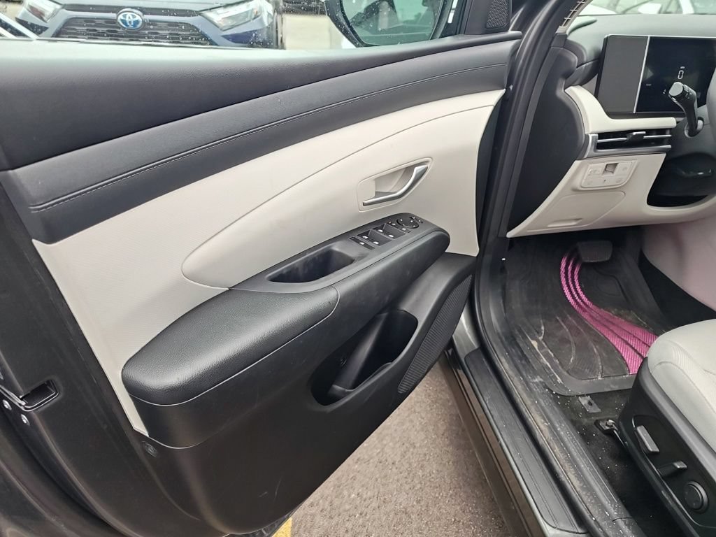 Used 2025 Hyundai Tucson Blue AWD/4WD image 5
