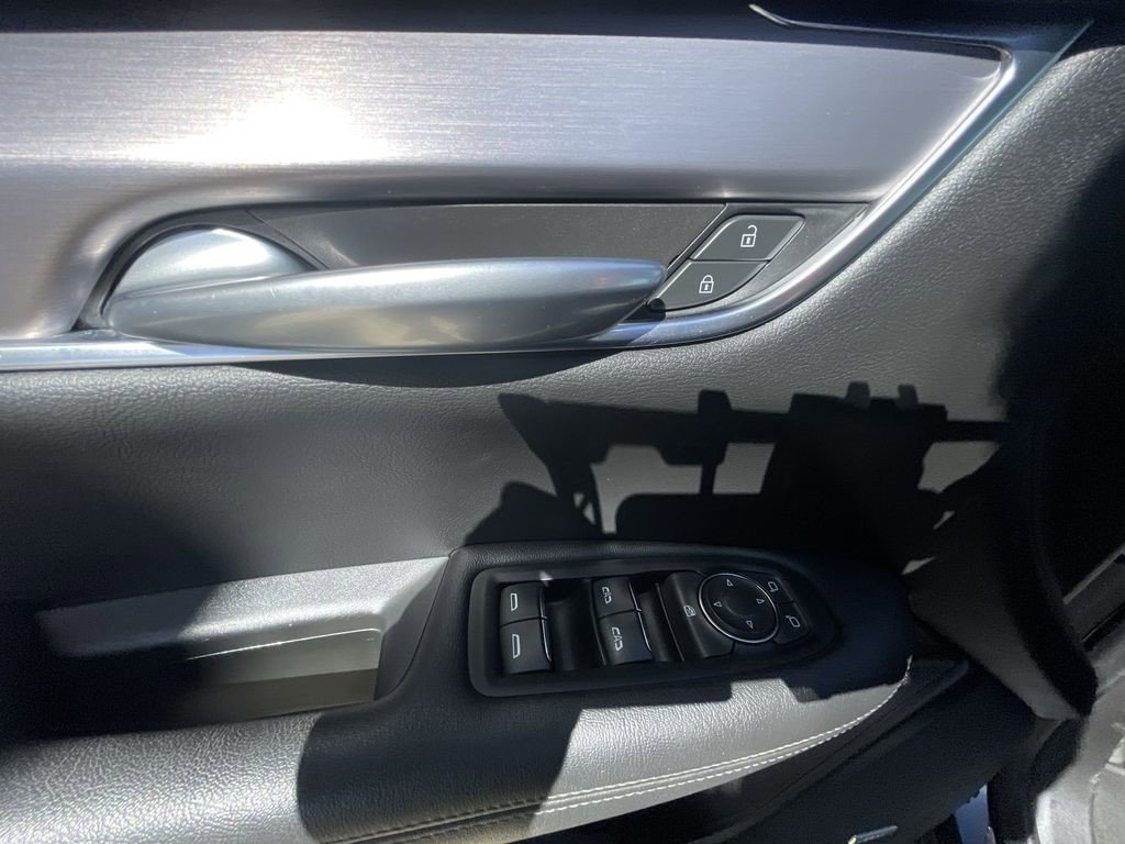 Certified 2023 Cadillac XT5 Luxury image 22