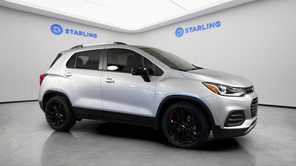 Certified 2022 Chevrolet Trax LT w/ Redline Edition image 15