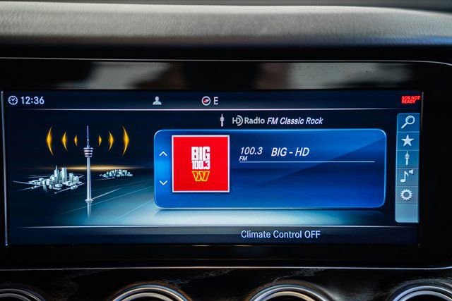 Used 2018 Mercedes-Benz E 300 E 300 image 19