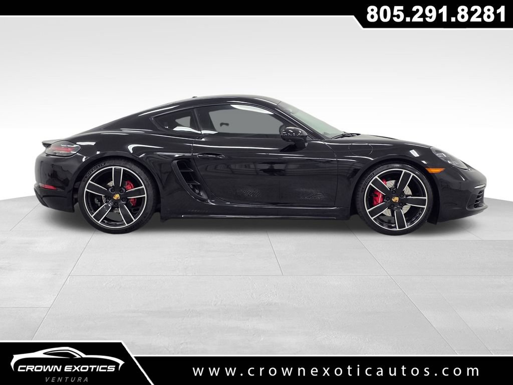 Used 2021 Porsche 718 Cayman S w/ Premium Package RWD image 8