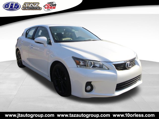 Used 2013 Lexus CT 200h w/ Premium Pkg w/Backup Camera