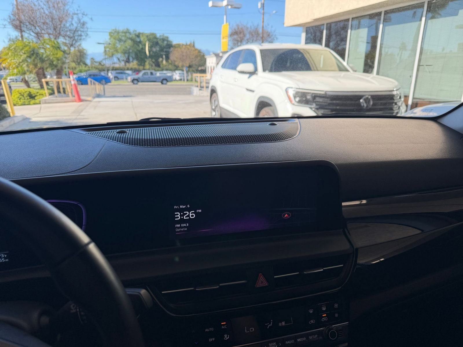 Used 2025 Kia Seltos S image 17
