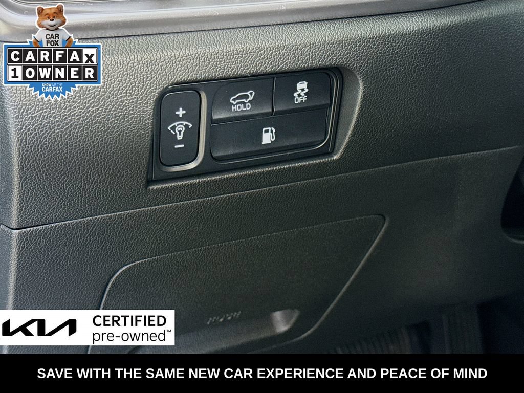 Certified 2025 Kia Sorento EX AWD/4WD image 12