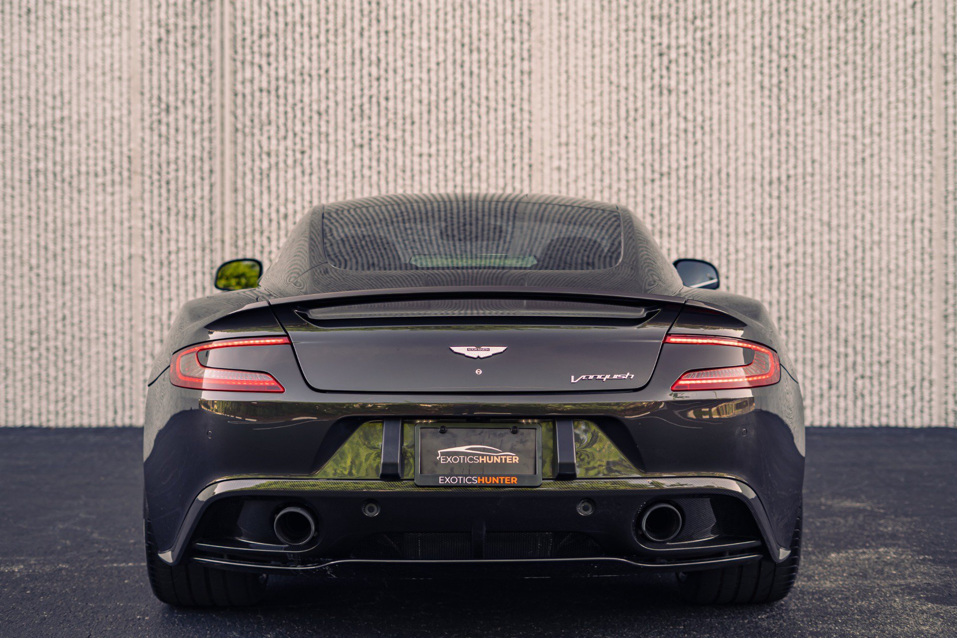 Used 2014 Aston Martin Vanquish Coupe RWD image 31