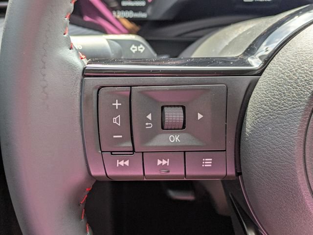 Used 2026 Nissan Kicks SR FWD image 17