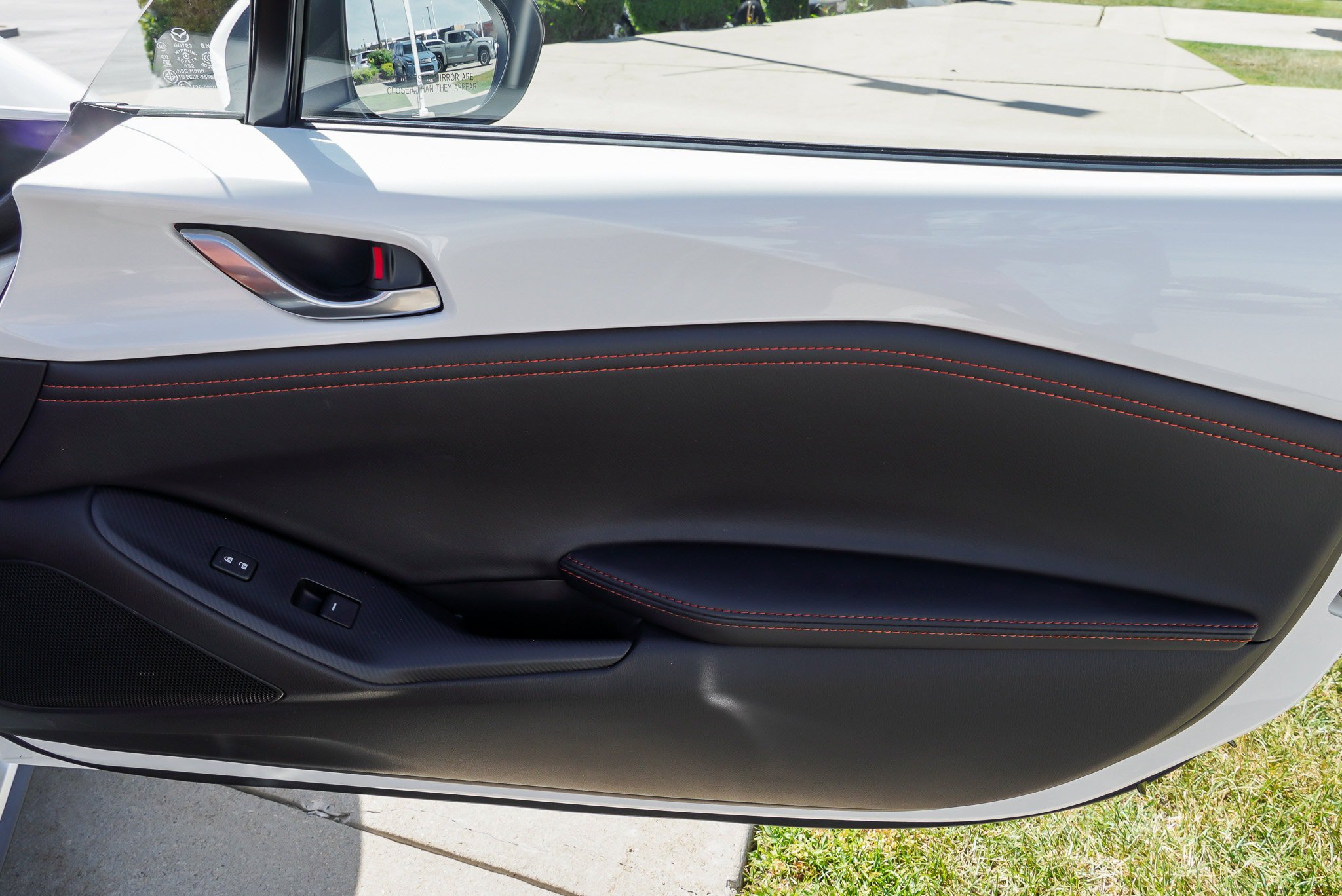 Used 2022 MAZDA MX-5 Miata RF Grand Touring w/ Weather Package RWD image 30