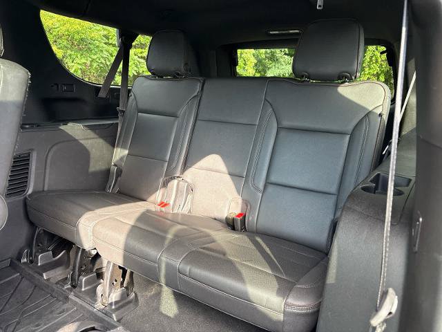 Used 2022 Chevrolet Suburban High Country AWD/4WD image 22