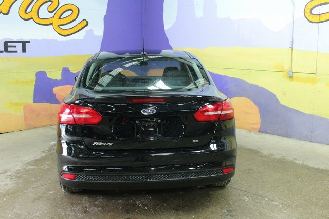 Used 2017 Ford Focus SE image 7