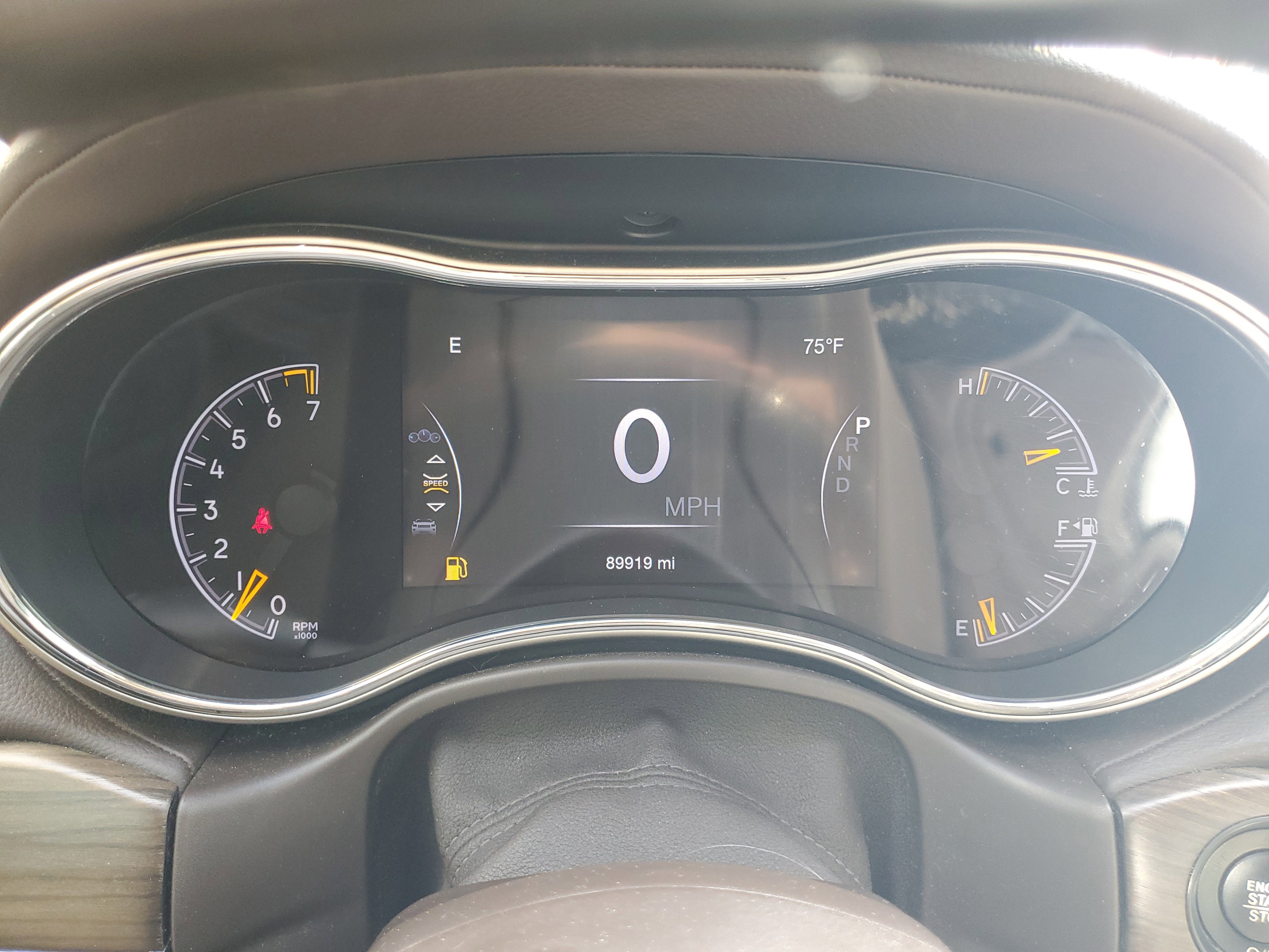 Used 2017 Jeep Grand Cherokee Overland image 27