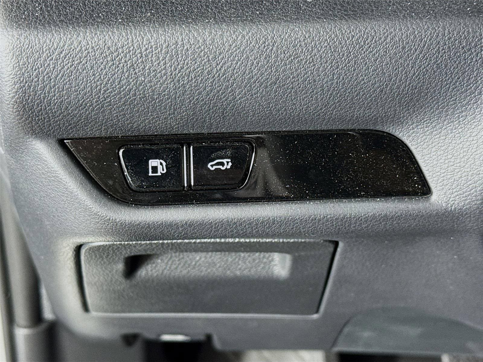 Used 2025 Lexus NX 350 AWD w/ Cold Area Package image 11