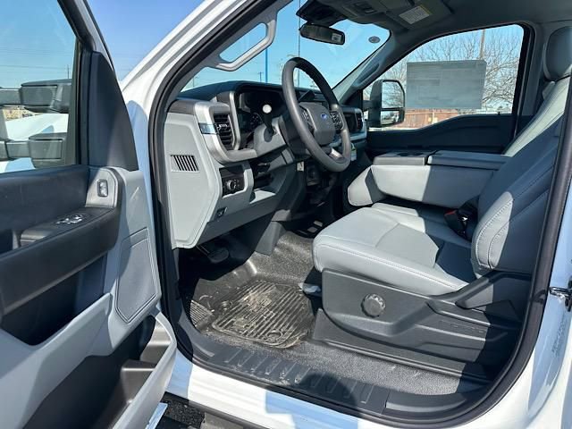 New 2025 Ford F250 XL w/ XL Off-Road Package image 25