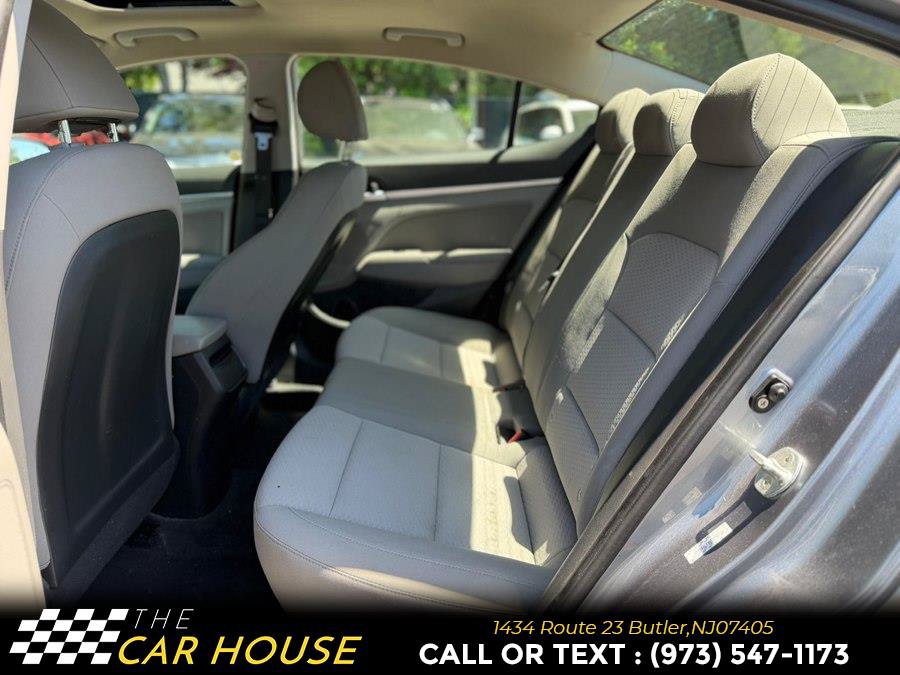 Used 2019 Hyundai Elantra Value Edition FWD image 18