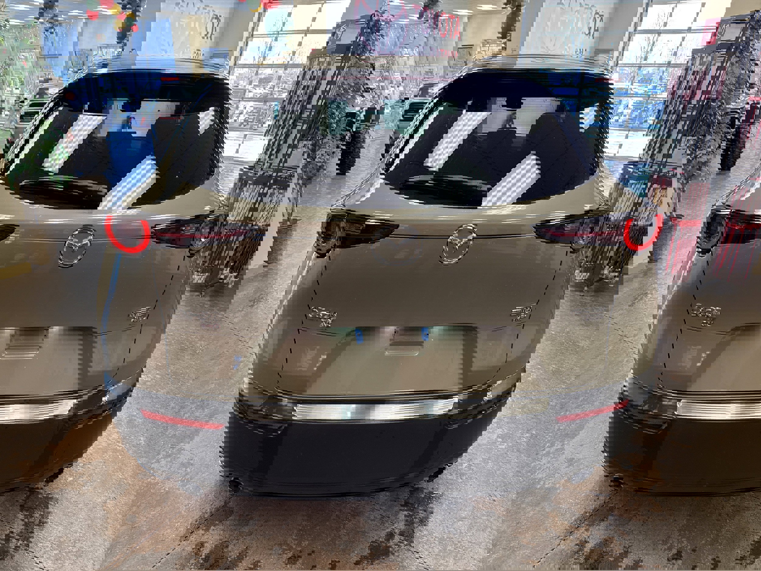 Used 2024 MAZDA CX-30 Carbon image 11