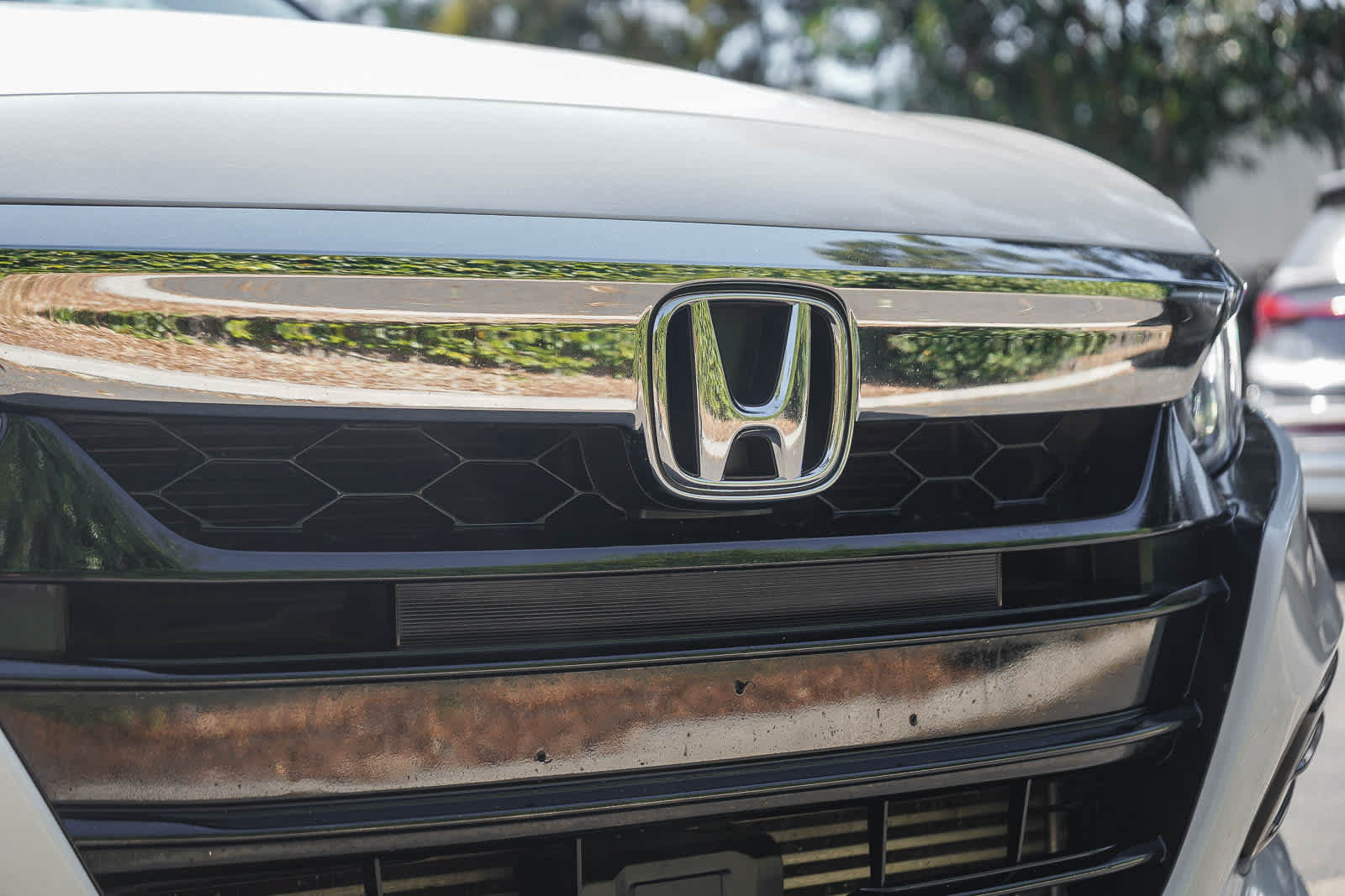 Used 2018 Honda Accord EX image 11
