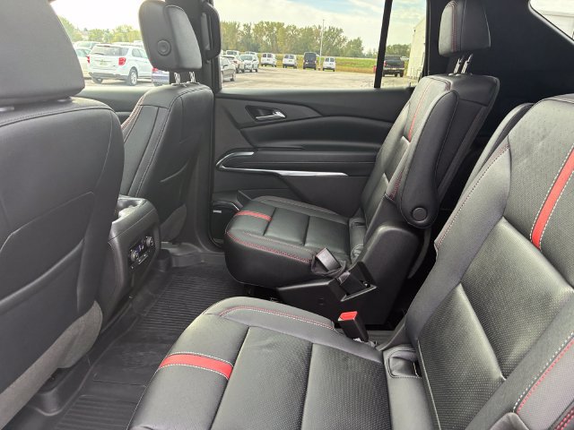 Used 2026 Chevrolet Traverse RS w/ LPO, Floor Liner Package AWD/4WD image 15