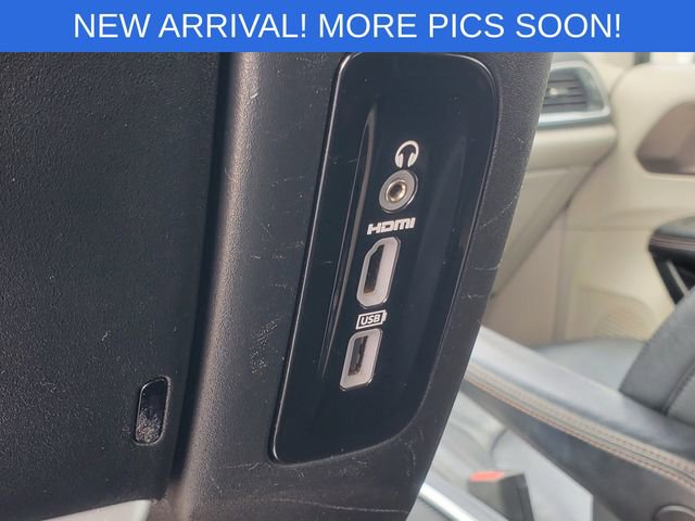 Used 2017 Chrysler Pacifica Touring-L Plus w/ Advanced Safetytec Group image 27