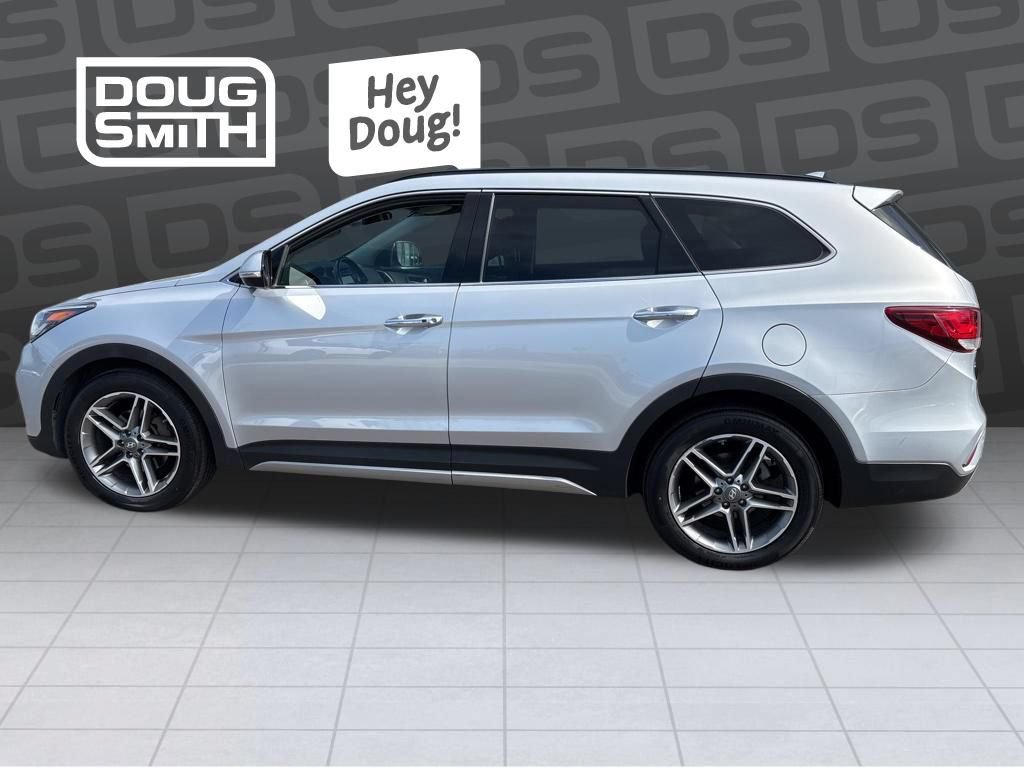 Used 2017 Hyundai Santa Fe Limited AWD/4WD image 2