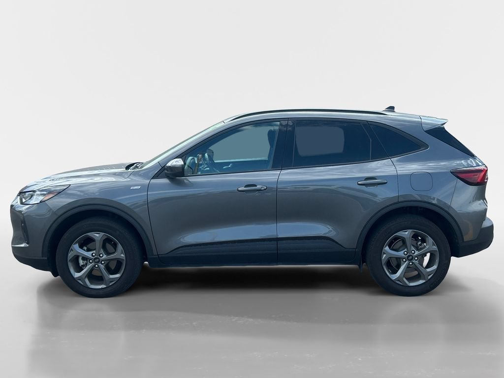 Used 2025 Ford Escape ST-Line Select AWD/4WD image 2