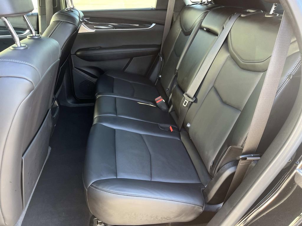 Certified 2022 Cadillac XT5 Premium Luxury image 19