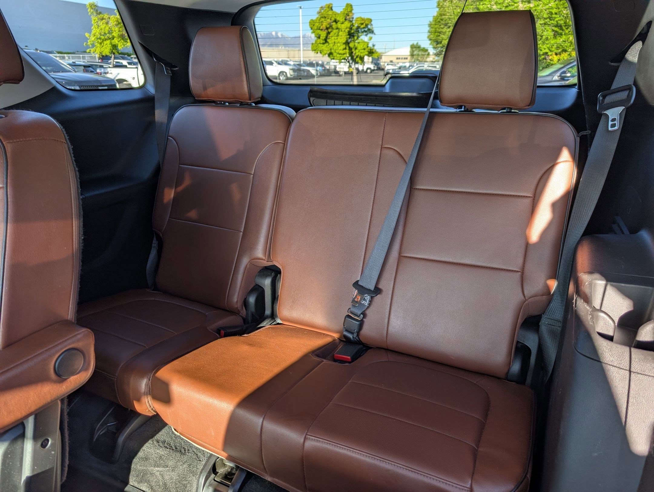 Used 2019 Chevrolet Traverse High Country w/ LPO, Floor Liner Package AWD/4WD image 34