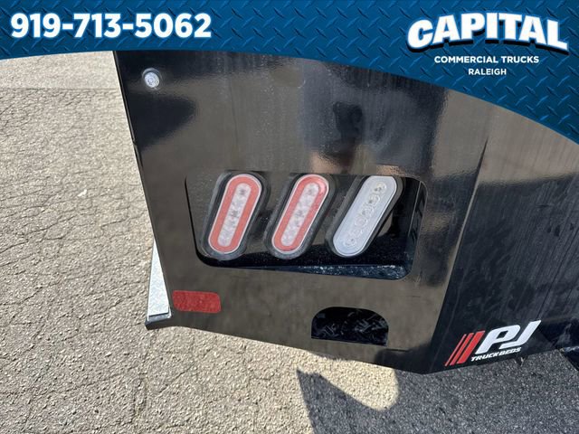 New 2025 Ford F450 XL image 15