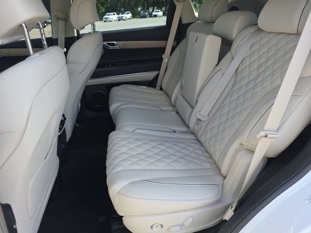 Used 2024 Genesis GV80 3.5T w/ Prestige Package AWD/4WD image 32