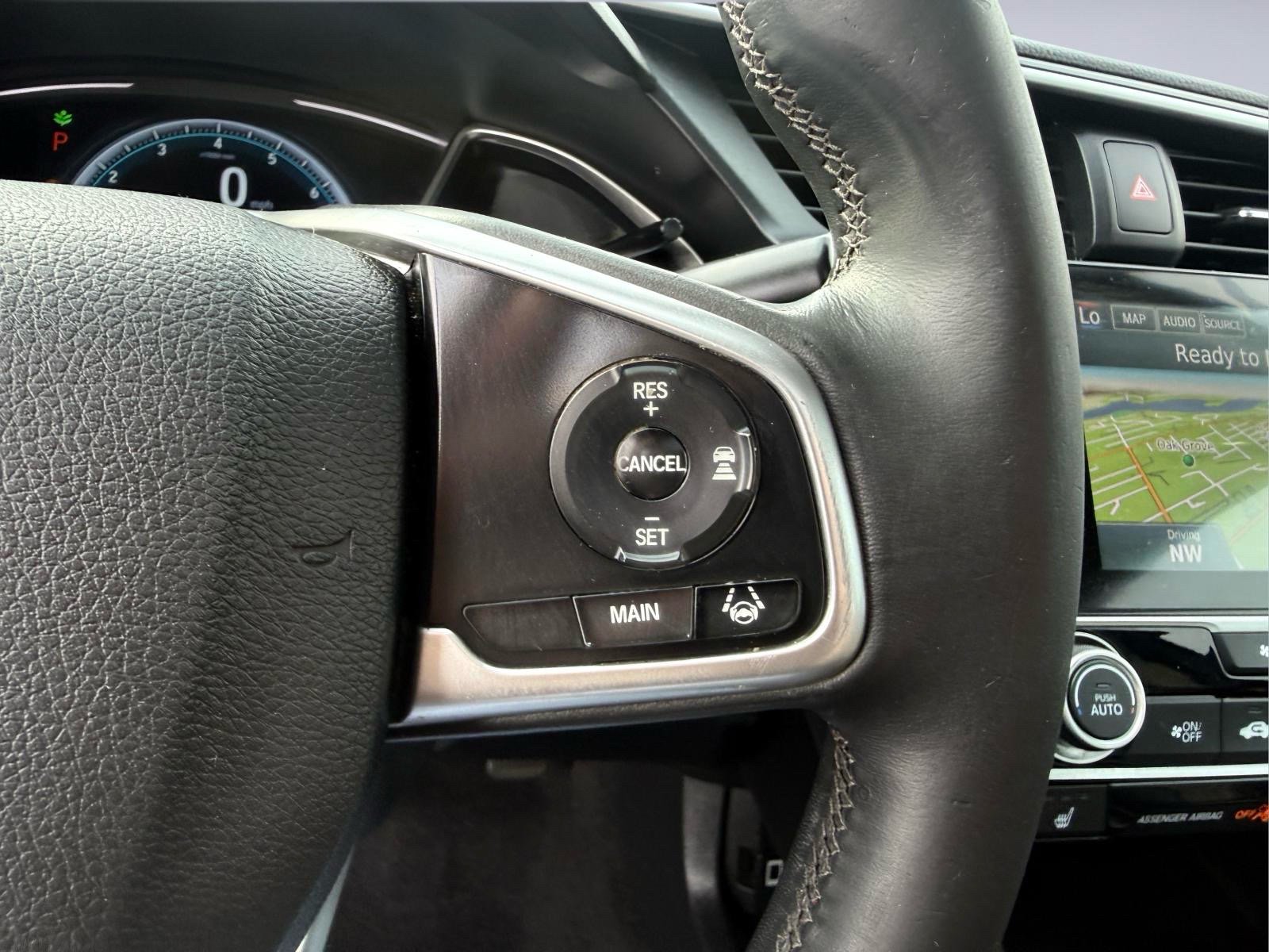 Used 2017 Honda Civic Touring image 30