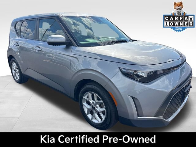Used 2024 Kia Soul LX w/ Option Group 015 FWD image 1