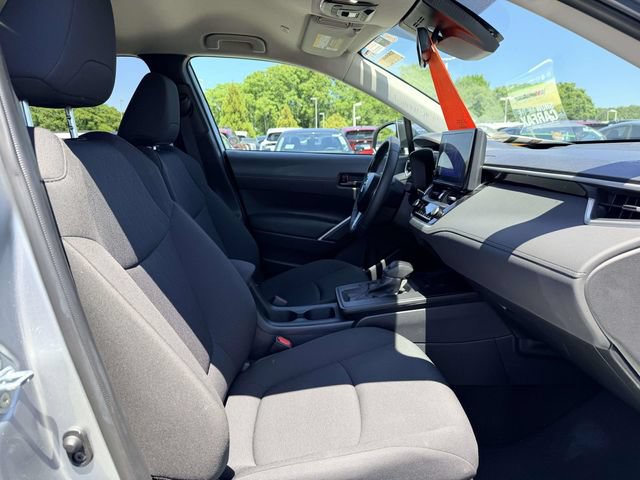 Used 2026 Toyota Corolla Cross LE FWD image 10