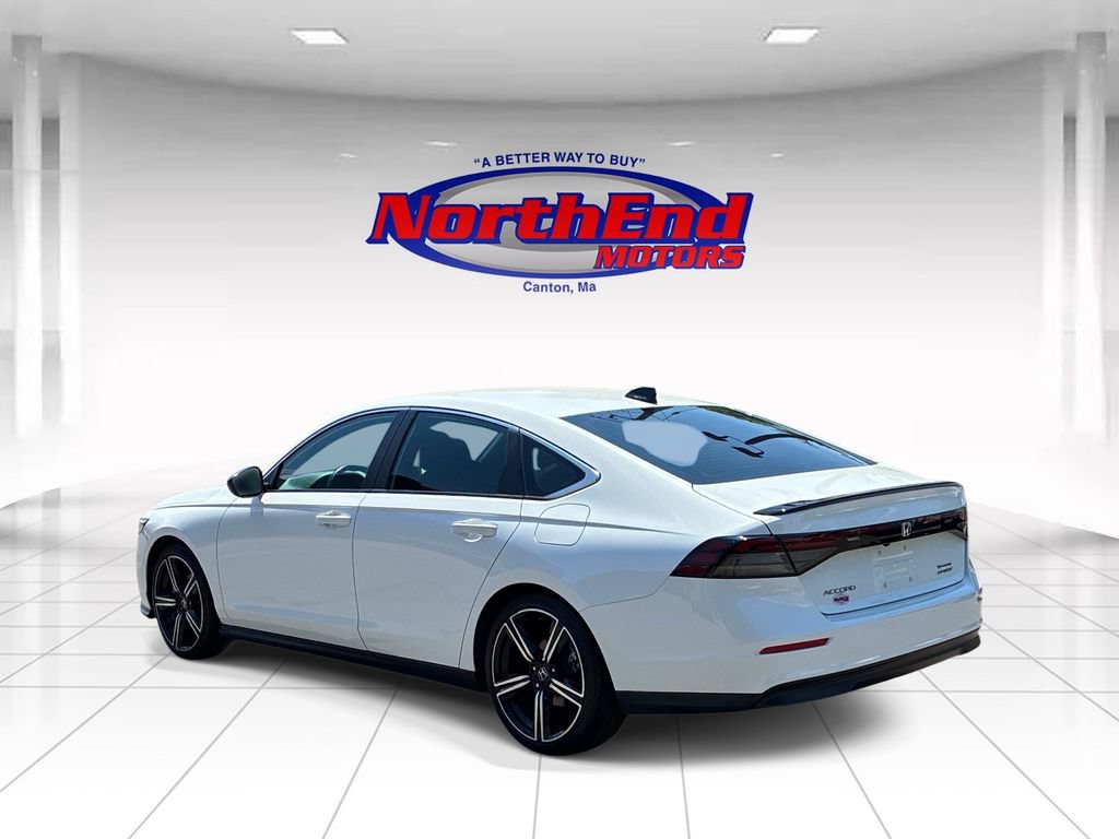 Used 2024 Honda Accord Sport image 5