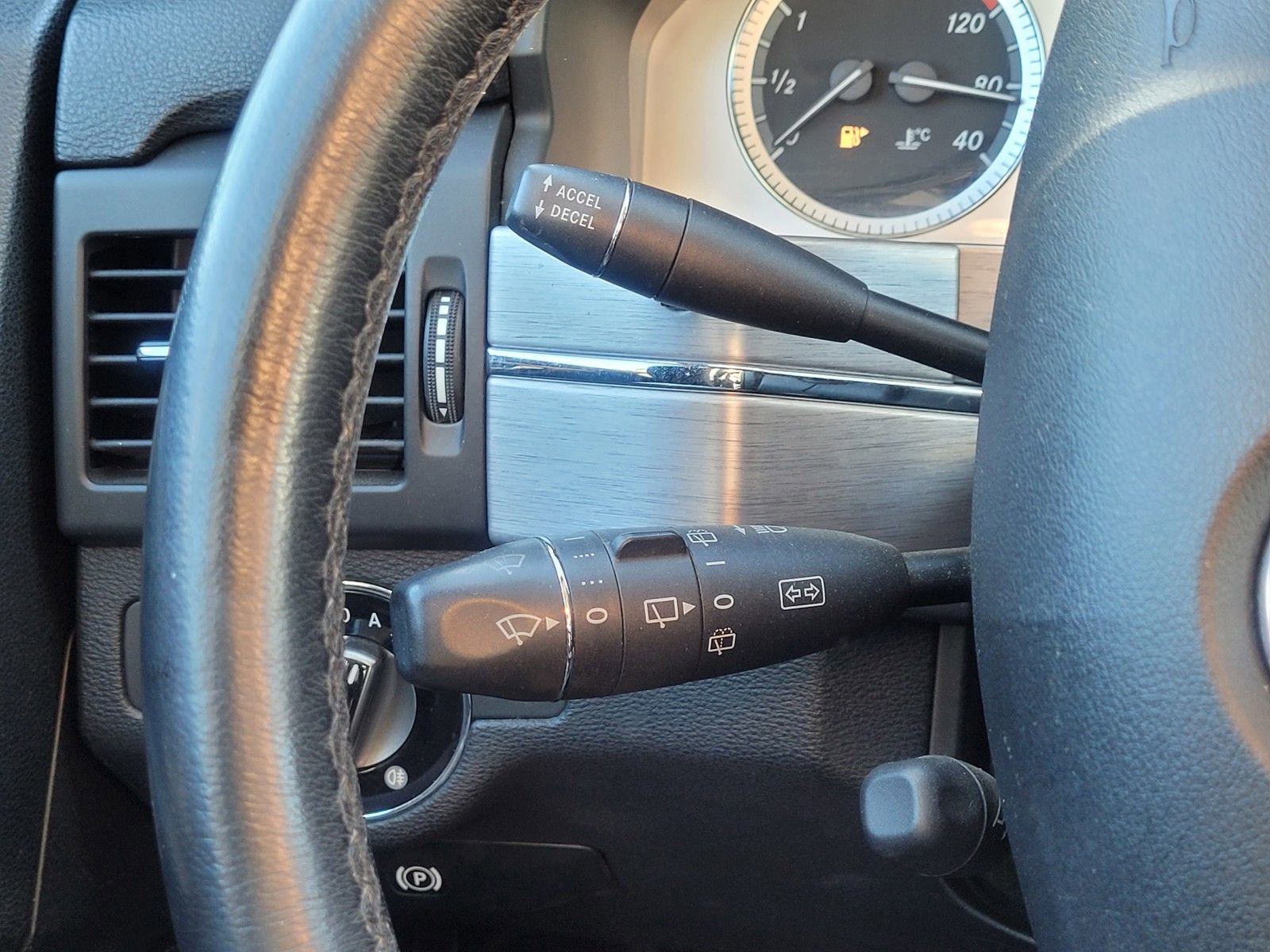 Used 2010 Mercedes-Benz GLK 350 GLK 350 image 19