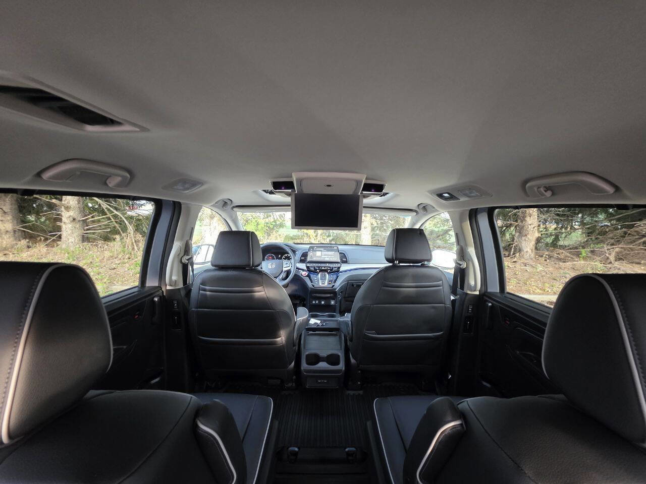 Used 2025 Honda Odyssey Touring image 25