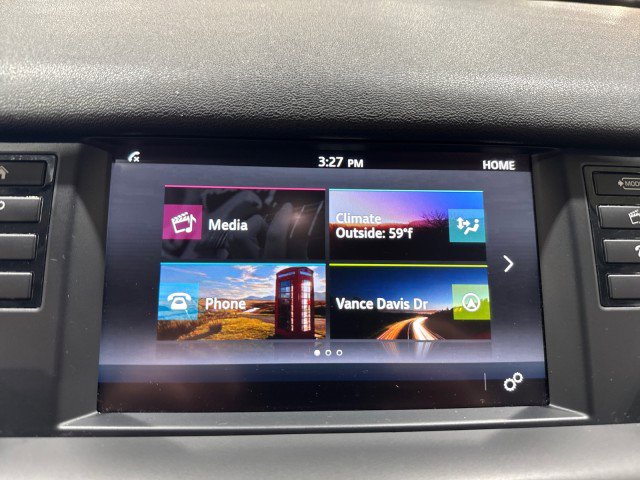 Used 2016 Land Rover Discovery Sport SE image 75