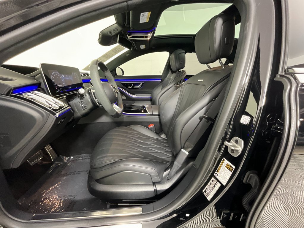 Used 2025 Mercedes-Benz S 63 AMG S image 16