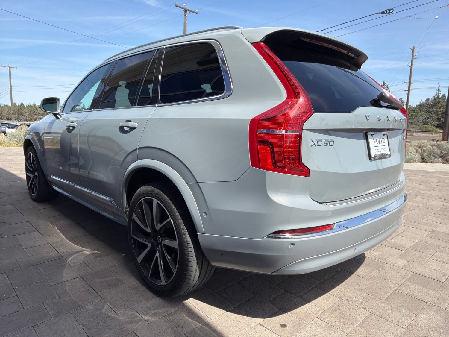 Used 2024 Volvo XC90 B6 Plus w/ Protection Package Premier AWD/4WD image 5
