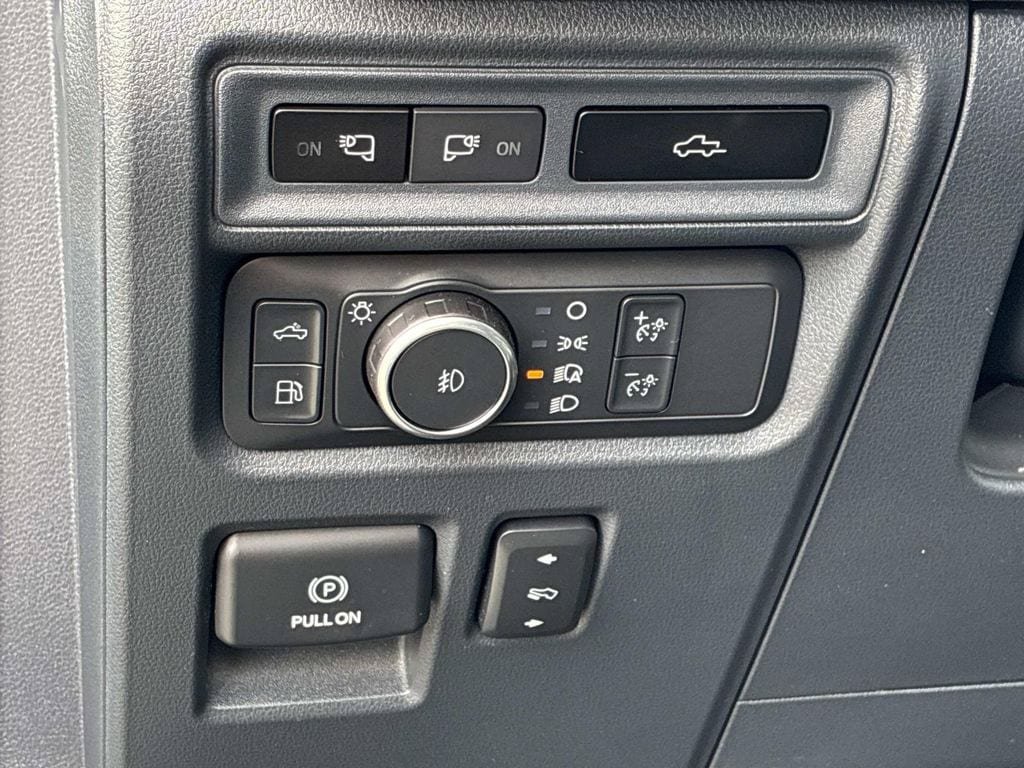 Certified 2023 Ford F150 Lariat w/ Equipment Group 502A High AWD/4WD image 29