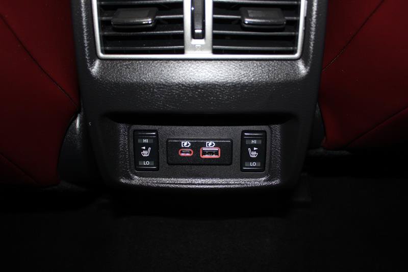 Used 2021 Nissan Maxima Platinum w/ 40th Anniversary Package FWD image 18